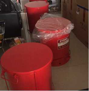 SYSBEL oil waste can